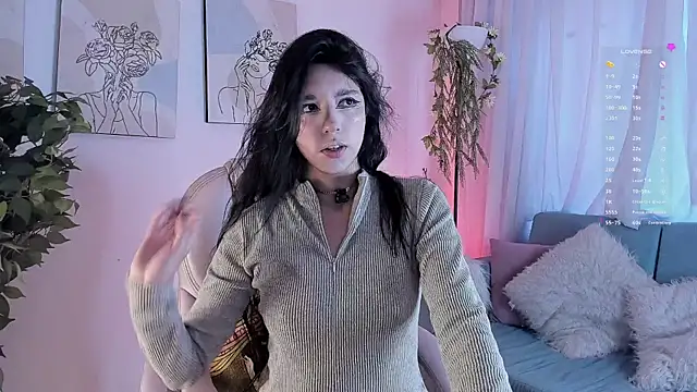 aisha bx online show from November 6, 12:17 pm