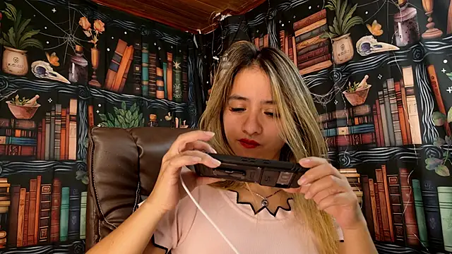 julietta   jackson online show from January 22, 8:28 pm