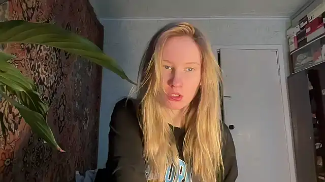 saint cat25 online show from December 9, 10:32 am