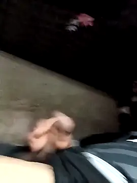 Snapshot of rayhot69 chatting on March 13, 3:39 pm rayhot69 online show from March 13, 3:39 pm