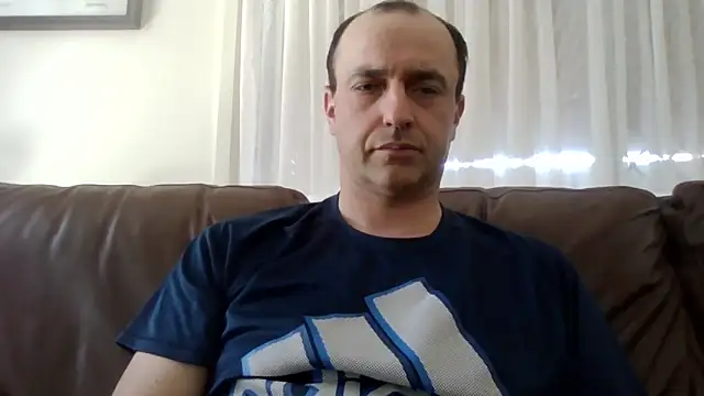 joshuagpratt online show from December 17, 2:33 am