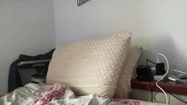 Snapshot of alessandromori91 chatting on January 9, 8:50 am alessandromori91 online show from January 9, 8:50 am