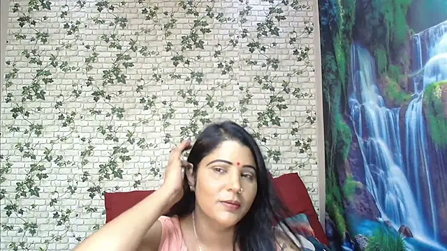Snapshot of XIndianintimacy chatting on February 25, 8:51 pm XIndianintimacy online show from February 25, 8:51 pm