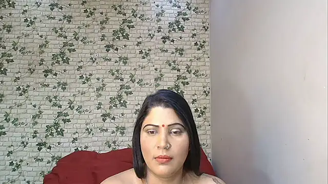 Snapshot of XIndianintimacy chatting on September 27, 6:57 pm XIndianintimacy online show from September 27, 6:57 pm