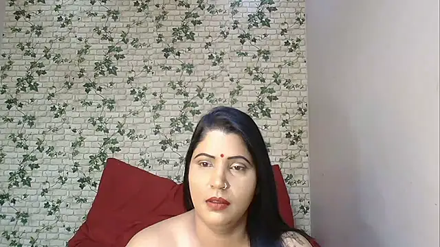Snapshot of XIndianintimacy chatting on October 4, 7:01 pm XIndianintimacy online show from October 4, 7:01 pm