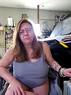 MsShelby40 online show from December 28, 5:14 pm