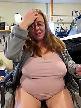 MsShelby40 online show from February 11, 4:35 pm