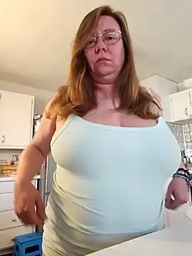 MsShelby40 online show from March 11, 4:07 pm