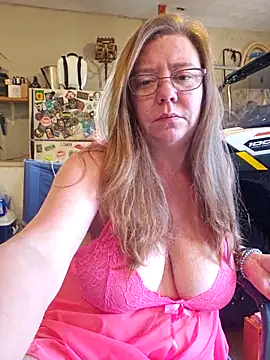 MsShelby40 online show from September 25, 10:13 pm