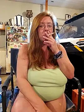 MsShelby40 online show from October 9, 10:41 pm