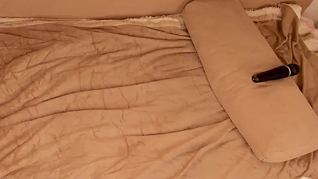 Snapshot of VelvetAnna chatting on September 26, 12:20 pm VelvetAnna online show from September 26, 12:20 pm