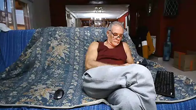 maduroguapo online show from December 16, 5:11 pm