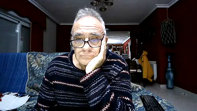 maduroguapo online show from November 27, 10:01 pm