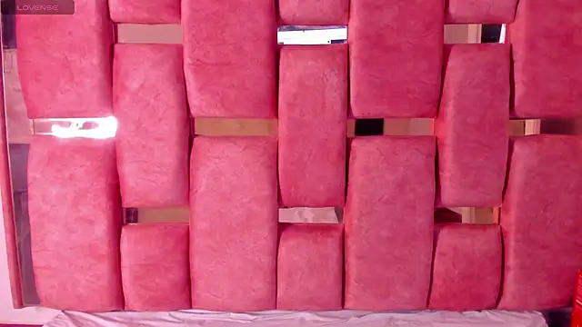 sophie pariss online show from March 21, 3:22 am