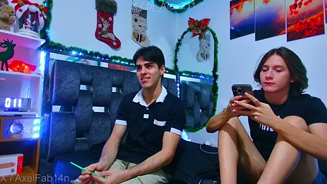 Alex and Fabian online show from December 19, 4:41 am