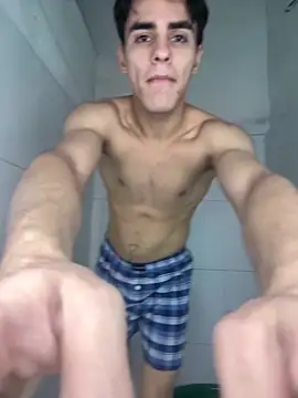 Snapshot of Alex_and_Fabian chatting on February 22, 5:08 am Alex and Fabian online show from February 22, 5:08 am