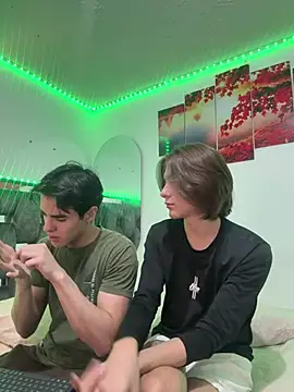 Alex and Fabian online show from March 16, 3:56 am