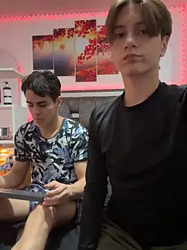 Alex and Fabian online show from April 15, 2:18 am