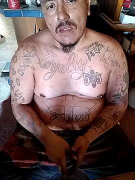 wilsons12 online show from December 4, 9:23 pm