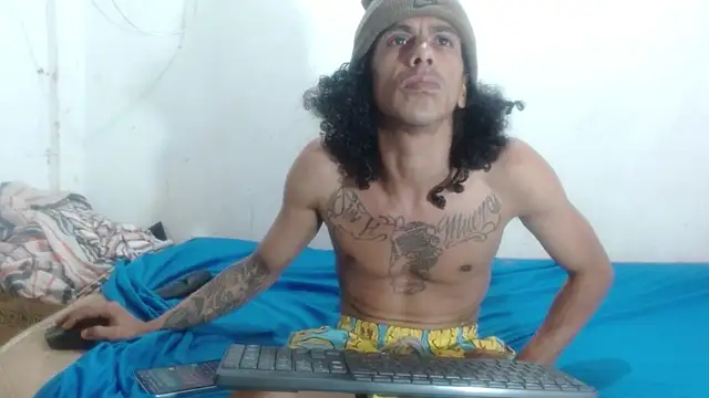 damian bottom bigcock online show from January 9, 1:36 pm