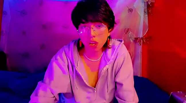 Snapshot of AnggelONfiree chatting on December 2, 7:58 am AnggelONfiree online show from December 2, 7:58 am