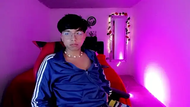 AnggelONfiree online show from November 26, 2:01 am