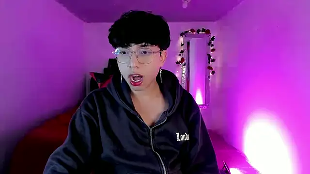 AnggelONfiree online show from December 3, 3:25 am