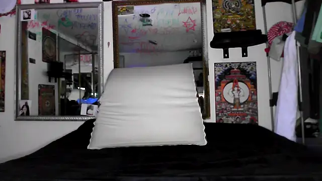 Azazelihornyasf online show from April 17, 8:50 am