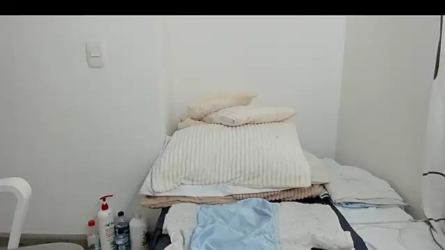 Bellaisa online show from December 2, 3:18 pm