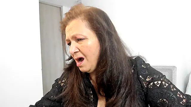 Snapshot of Bellaisa chatting on March 18, 4:54 pm Bellaisa online show from March 18, 4:54 pm