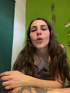 Snapshot of isadelasestrellas chatting on July 15, 12:10 pm isadelasestrellas online show from July 15, 12:10 pm