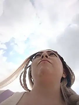 madelaine- online show from October 22, 7:46 pm