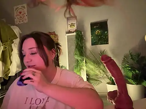 DaisyBooom online show from January 10, 8:10 pm