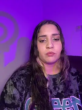 Snapshot of valentina_jonnes1 chatting on February 7, 6:17 am valentina jonnes1 online show from February 7, 6:17 am