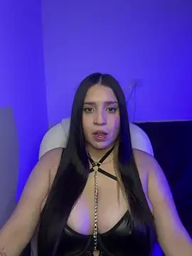 valentina jonnes1 online show from May 1, 5:23 am