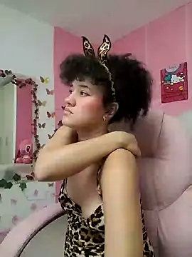 TwerkingAss online show from December 12, 5:52 am