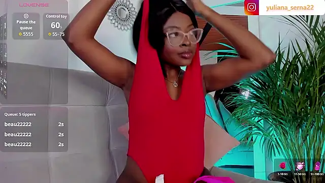 HellenHylls online show from January 15, 4:28 am