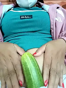 Snapshot of Chiha88 chatting on December 2, 2:53 am Chiha88 online show from December 2, 2:53 am