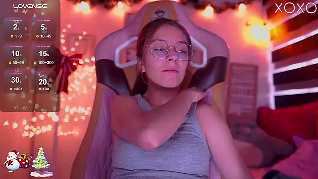 milly kenner online show from December 13, 10:23 pm