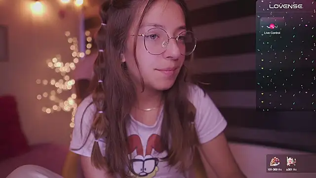 milly kenner online show from February 28, 11:01 pm