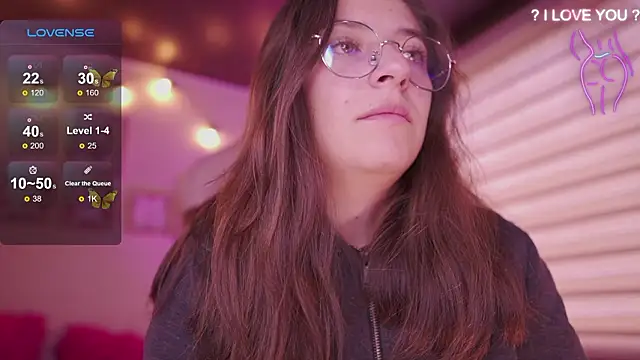 milly kenner online show from February 10, 6:23 pm