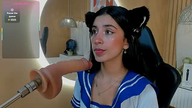 zia cooper online show from February 16, 6:43 pm