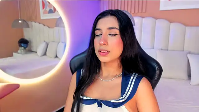 zia cooper online show from October 10, 7:13 pm