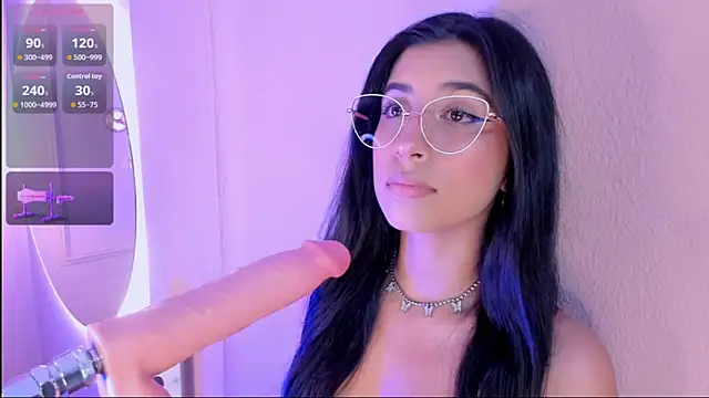 zia cooper online show from November 4, 7:35 pm