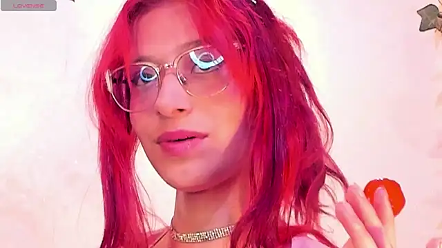 RedMeloddy online show from December 3, 2:19 am