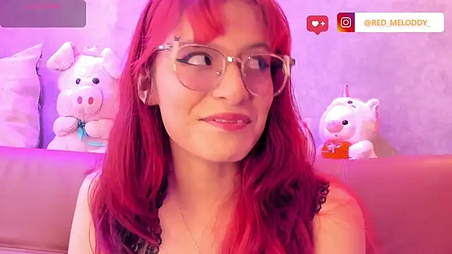 Snapshot of RedMeloddy chatting on February 12, 9:43 pm RedMeloddy online show from February 12, 9:43 pm