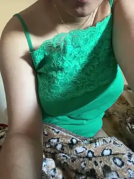 Snapshot of Maha_Ms chatting on January 21, 9:24 am Maha Ms online show from January 21, 9:24 am