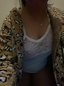 Snapshot of Maha_Ms chatting on February 24, 9:41 pm Maha Ms online show from February 24, 9:41 pm