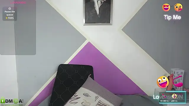 Snapshot of karla_charloby chatting on January 31, 8:33 pm karla charloby online show from January 31, 8:33 pm