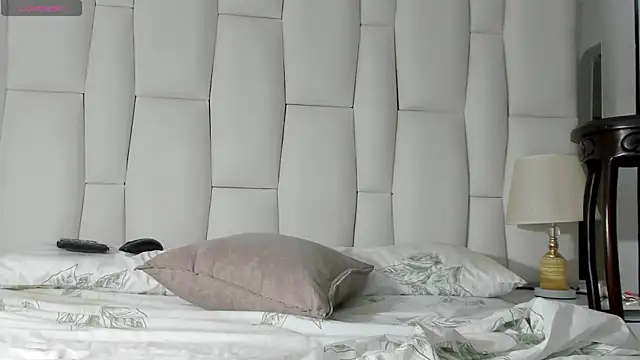 Regiina Doll online show from February 11, 7:02 am